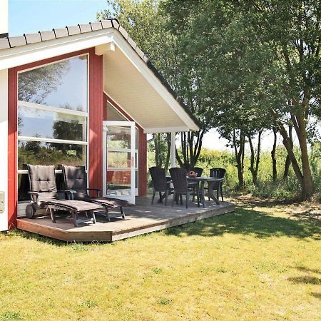Three-Bedroom Holiday Home In Grossenbrode 1 Dış mekan fotoğraf