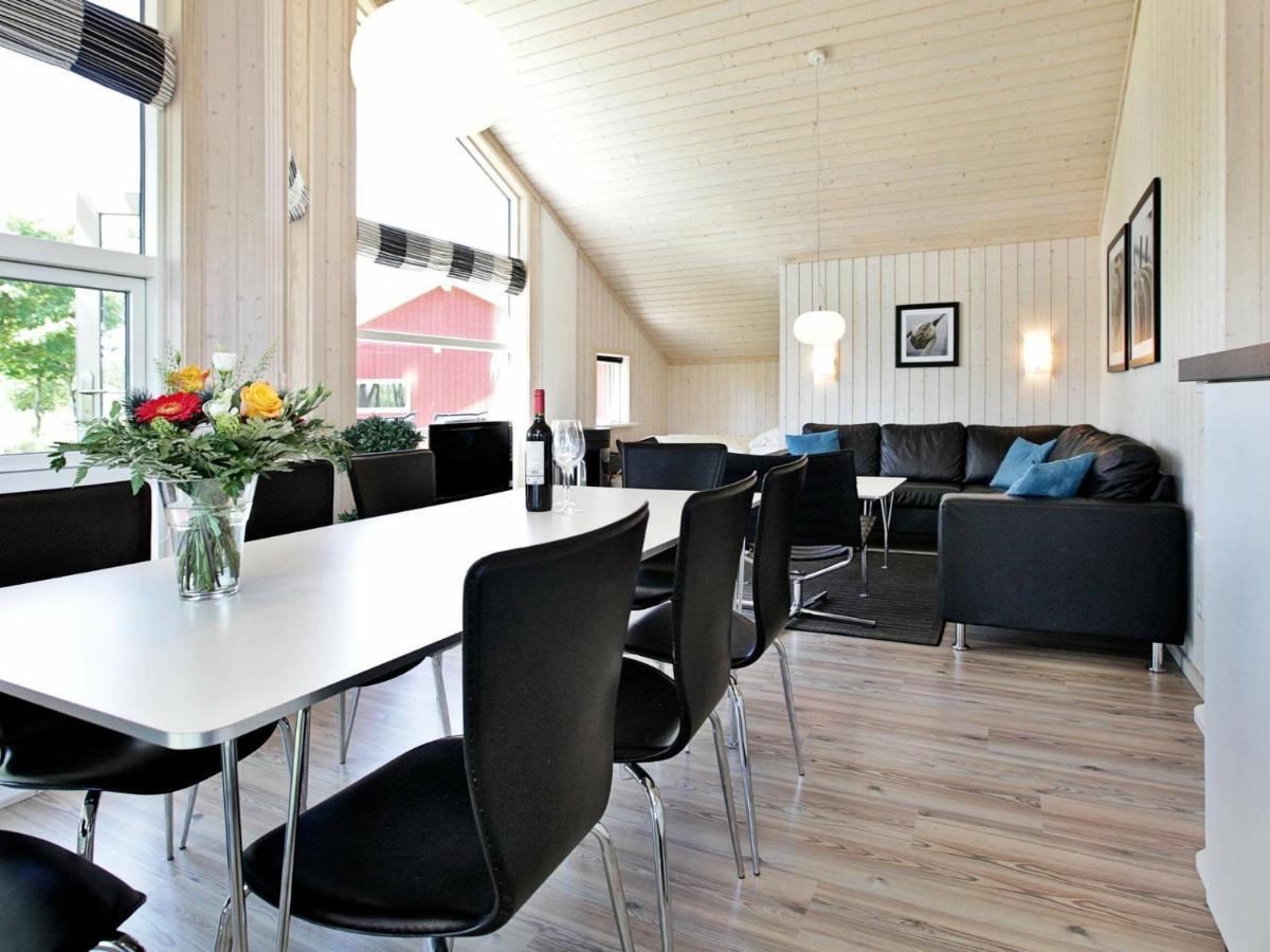 Three-Bedroom Holiday Home In Grossenbrode 1 Oda fotoğraf